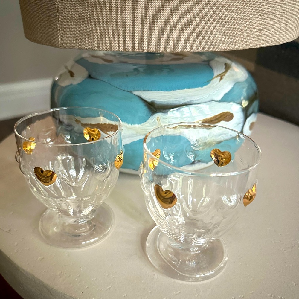 Anthropologie Clara Icon Glass Goblets x 1 Handblown Hand-Painted Heart Edition - Picture 2 of 9